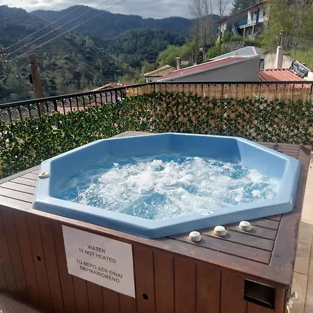 2 Casa de Férias Tris Elies